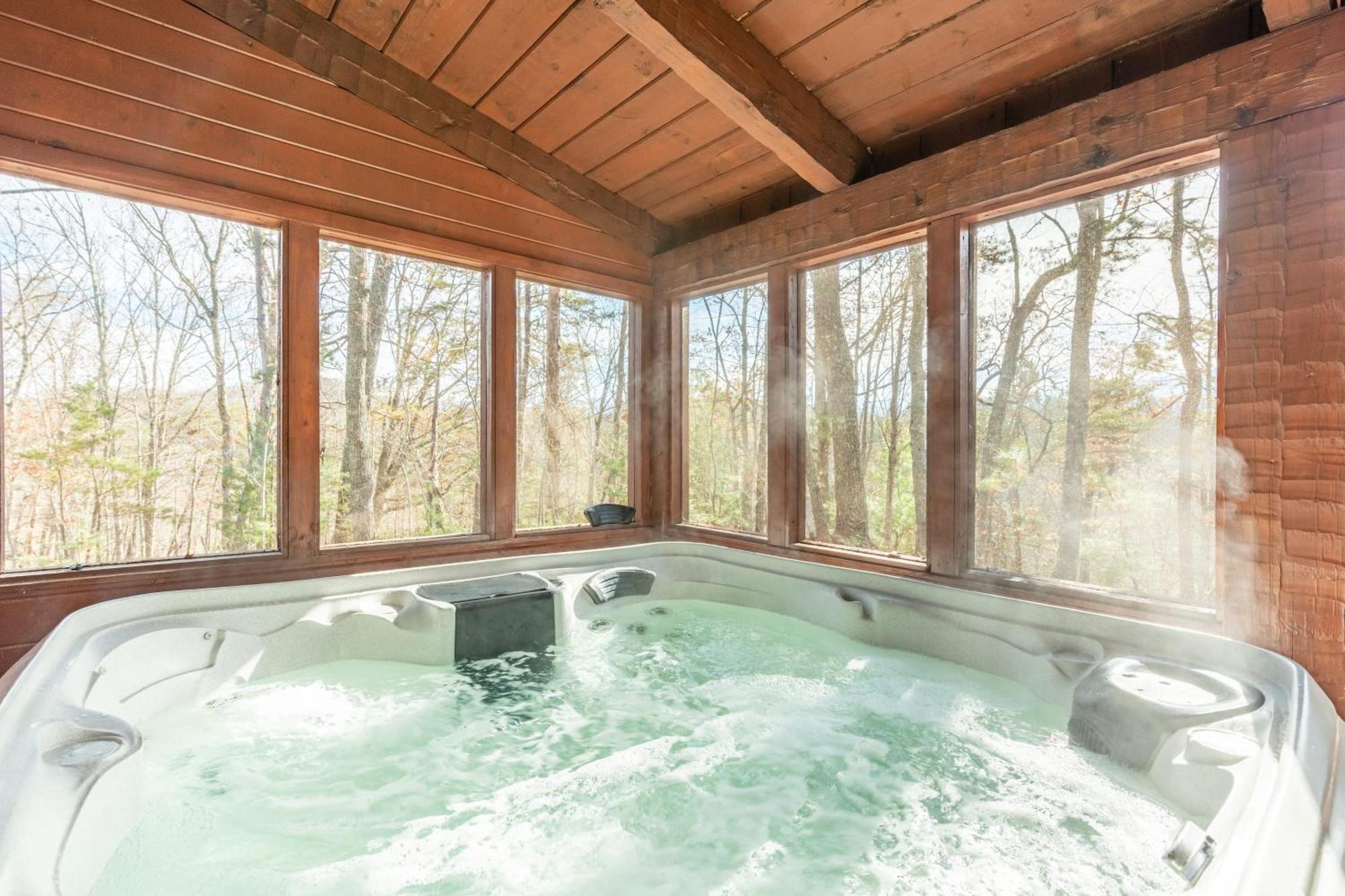 Dudley II By Avantstay Comfortable Cabin W Hot Tub Views Pigeon Forge Kültér fotó